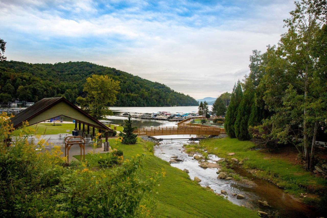 Lake Lure Condo With Resort Pool And Beach Access! מראה חיצוני תמונה