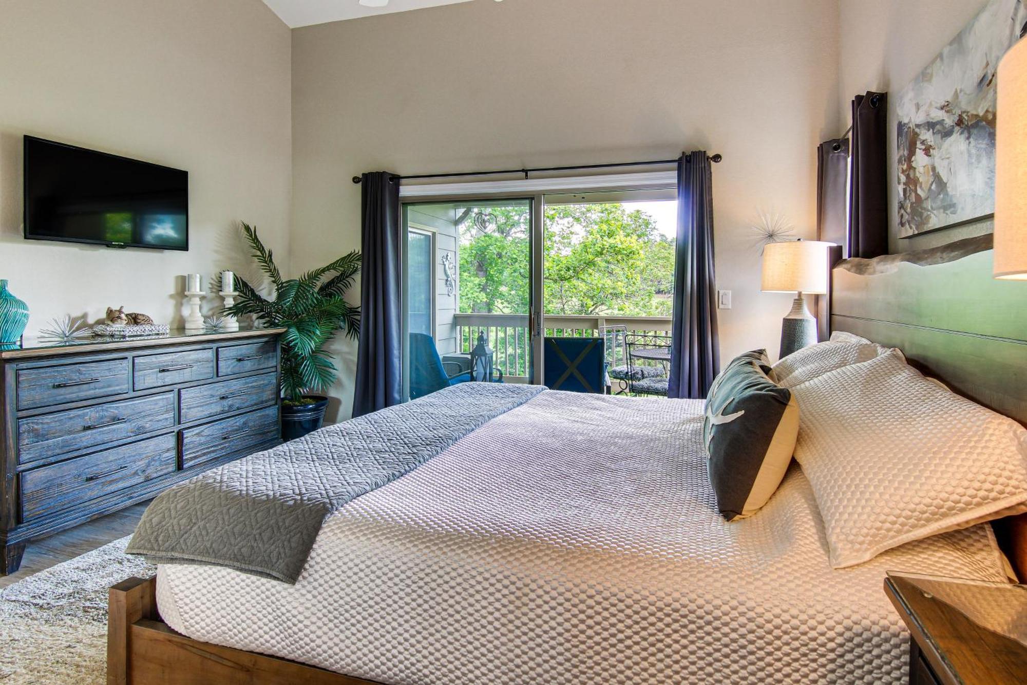 Lake Lure Condo With Resort Pool And Beach Access! מראה חיצוני תמונה